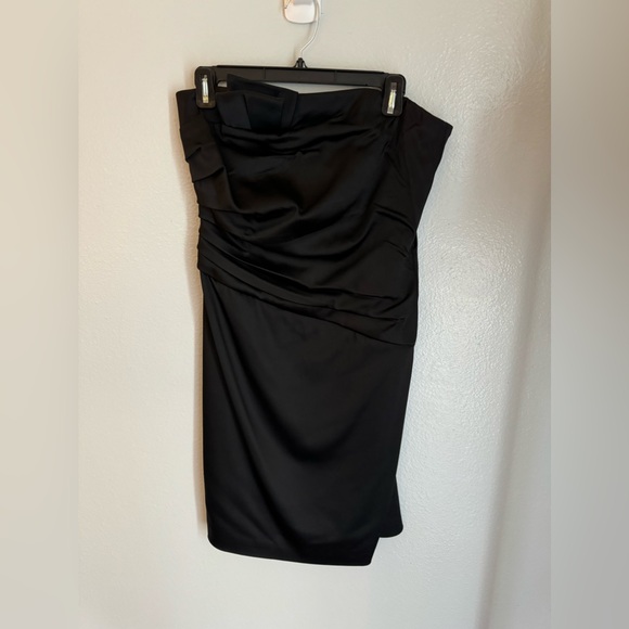 White House Black Market Black Strapless Dress Size 8 - Picture 2 of 8